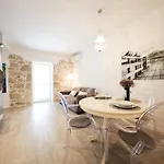 Pavle's * Zadar
