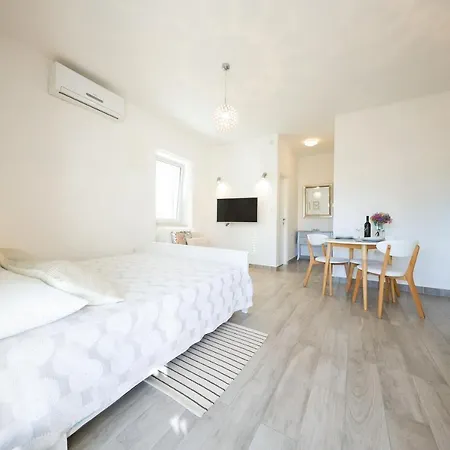 דירה Pavle's זאדאר