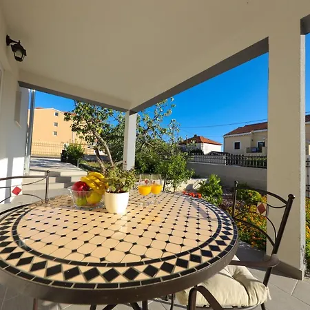 Pavle's * זאדאר