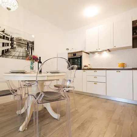 アパート Pavle's ザダル