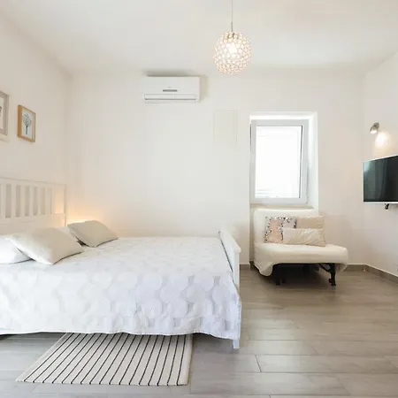 דירה Pavle's זאדאר